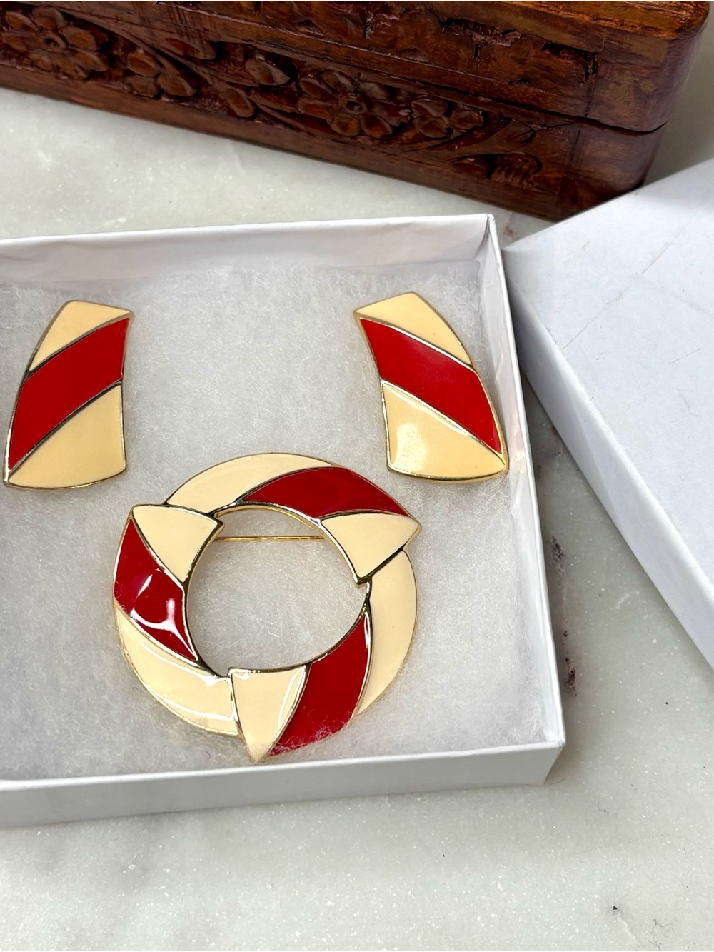 Vintage Trifari Gold-Tone Red and Cream Enamel Wreath Brooch & Clip Earring Set